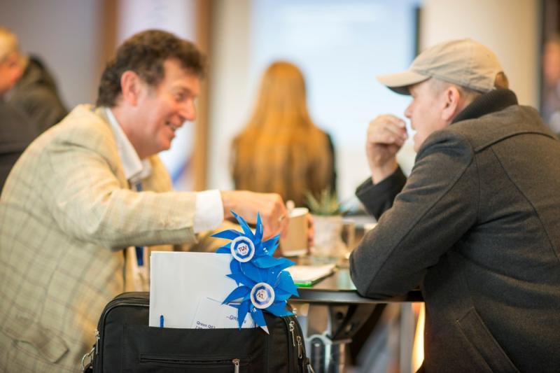 HUSUM Wind: Gute Gespräche in familiärer Atmosphäre | © Messe Husum & Congress